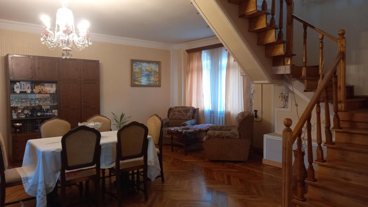 Baleni Apartment Sisian Ngoại thất bức ảnh
