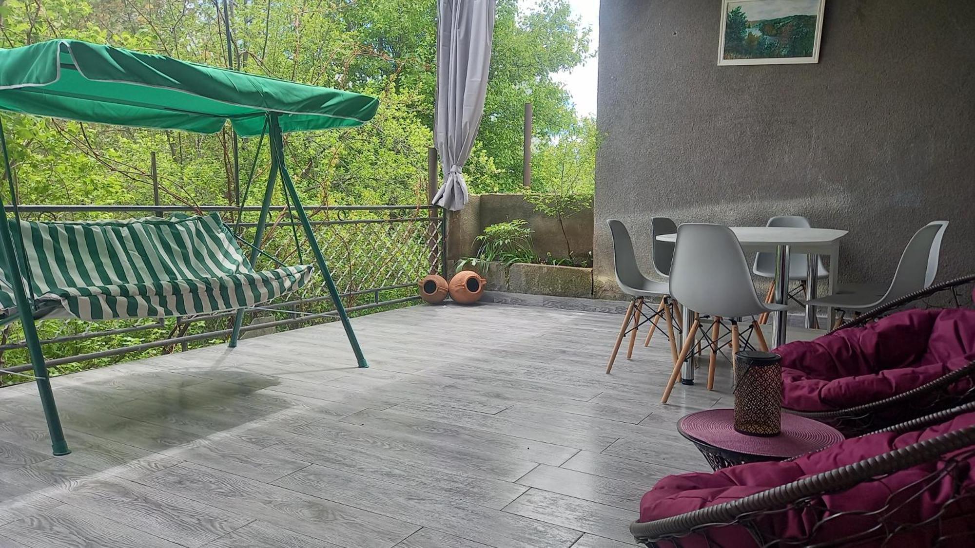 Baleni Apartment Sisian Ngoại thất bức ảnh
